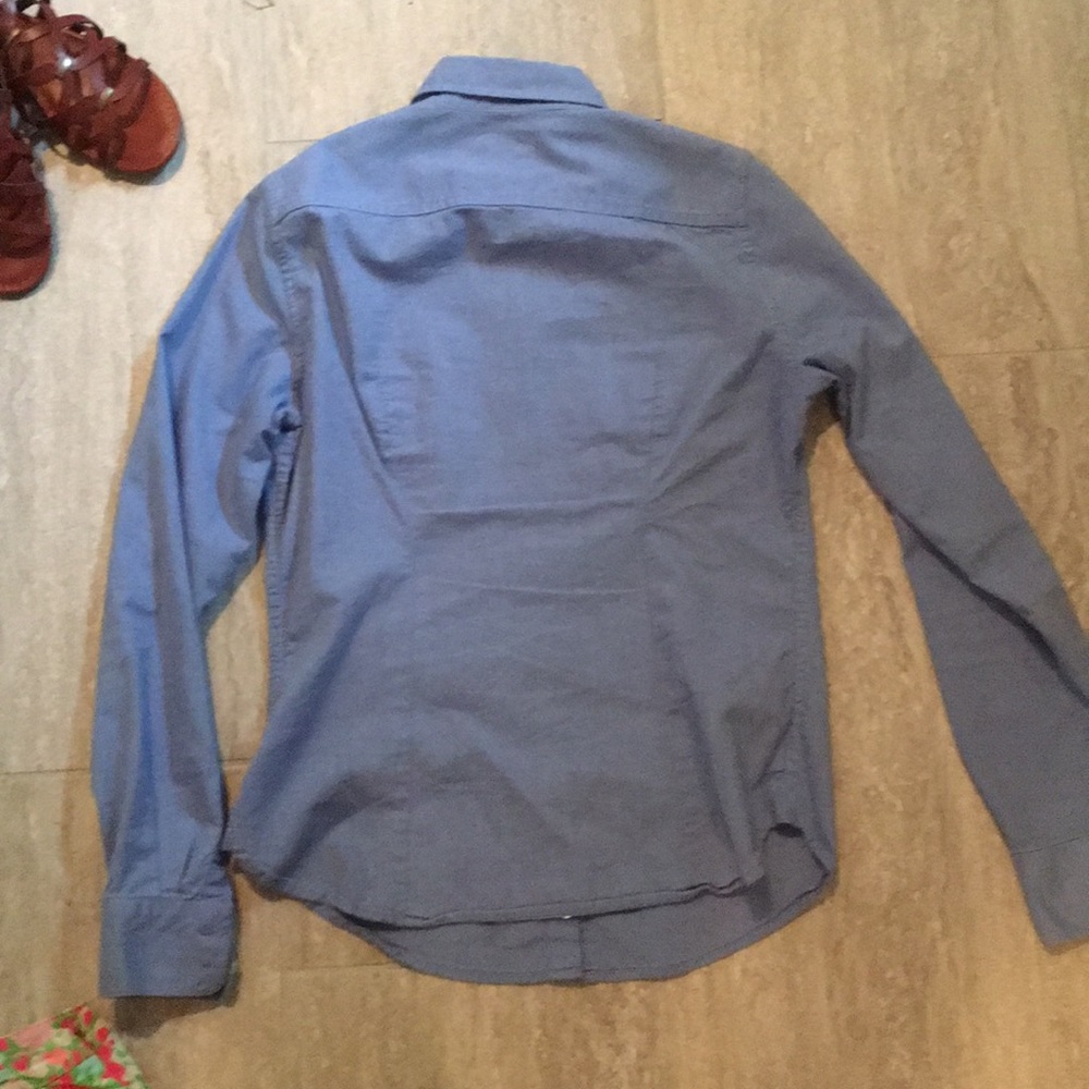 American Eagle Chambray Button Down - image 5